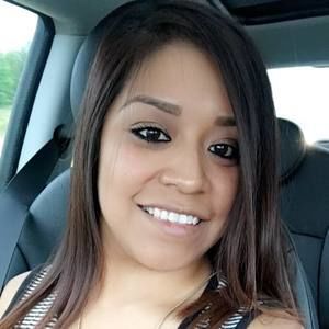 Meet your Posher, Mara